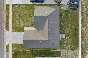 232 W 970 N, Tooele, UT 84074 - Photo 21