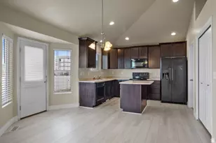 232 W 970 N, Tooele, UT 84074 - Photo 7