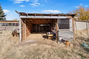 165 N 100 W, Fillmore, UT 84631 - Photo 27