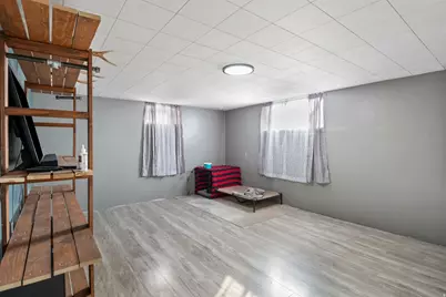 341 W 750 N, Clearfield, UT 84015 - Photo 11