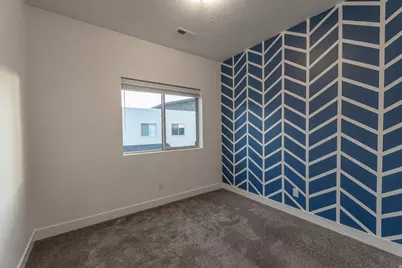 506 W 2200 N, Layton, UT 84041 - Photo 27