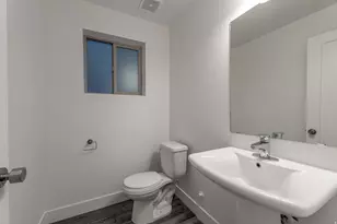 506 W 2200 N, Layton, UT 84041 - Photo 17