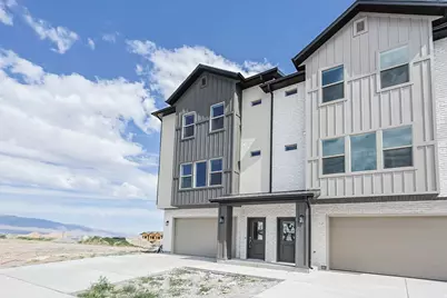 602 W Carole's Way #13, Tooele, UT 84074 - Photo 1