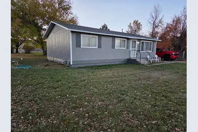 80 S 300 W, Panguitch, UT 84759 - Photo 1