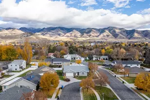 221 W 260 N, Hyde Park, UT 84318 - Photo 31