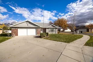 221 W 260 N, Hyde Park, UT 84318 - Photo 27