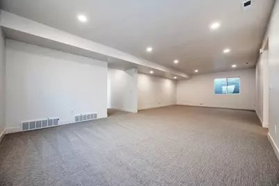 283 W Summerhill Ln W, Centerville, UT 84014 - Photo 27