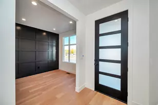 283 W Summerhill Ln W, Centerville, UT 84014 - Photo 3