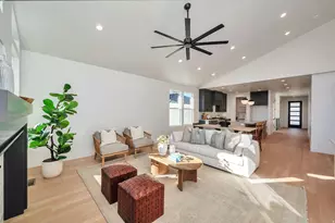 283 W Summerhill Ln W, Centerville, UT 84014 - Photo 15