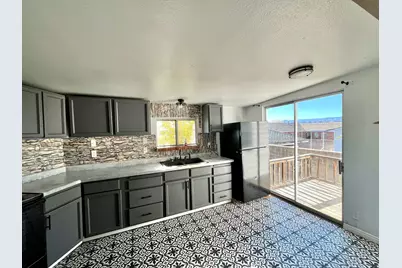 230 E 100 S, Price, UT 84501 - Photo 23