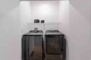 271 W Bishop Pl N, Salt Lake City, UT 84103 - Photo 23