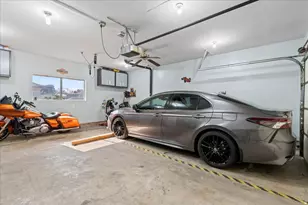 2883 W Janalee Dr, West Jordan, UT 84088 - Photo 35