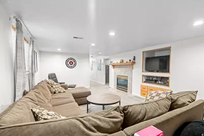 2883 W Janalee Dr, West Jordan, UT 84088 - Photo 31