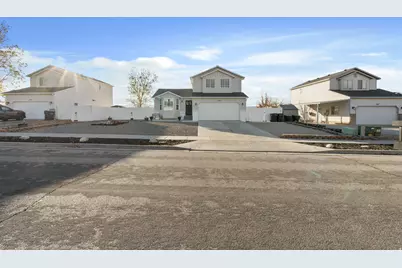 1451 N 380 E, Tooele, UT 84074 - Photo 33