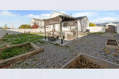 1451 N 380 E, Tooele, UT 84074 - Photo 27