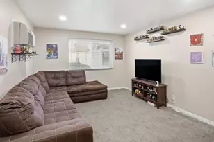 1689 W 8295 S, West Jordan, UT 84088 - Photo 7