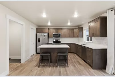 2011 Wren Cir, Logan, UT 84321 - Photo 9