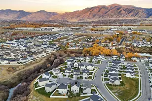 2011 Wren Cir, Logan, UT 84321 - Photo 3