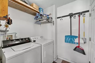 3291 S Hunter Farm Way, West Valley, UT 84128 - Photo 23