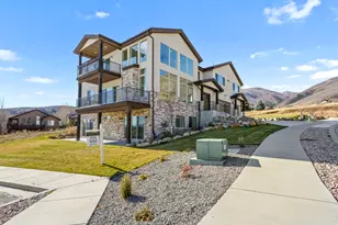1085 Olympic Circle, Midway, UT 84049 - Photo 1