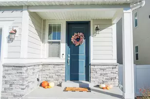 82 N Independence Way, Saratoga Springs, UT 84045 - Photo 3