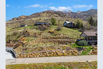 3088 E Silver Hawk Dr S, Holladay, UT 84121 - Photo 1