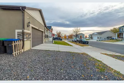 1799 S 730 W, Provo, UT 84601 - Photo 33