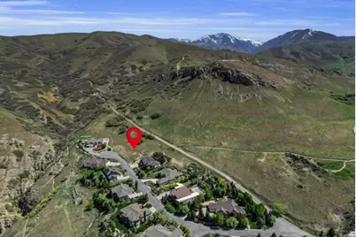 1144 N Twickenham Dr #137, Salt Lake City, UT 84103 - Photo 9