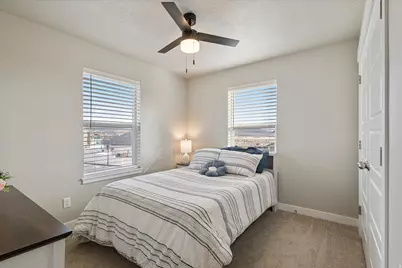 7091 N Oquirrh Ranch Pkwy, Eagle Mountain, UT 84005 - Photo 19