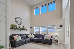 7091 N Oquirrh Rnch Pkwy, Eagle Mountain, UT 84005 - Photo 3