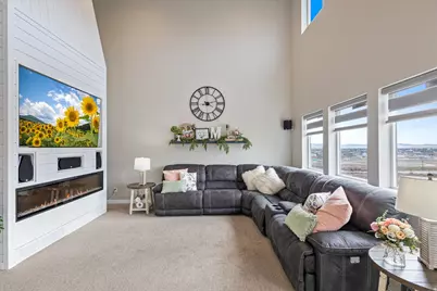 7091 N Oquirrh Ranch Pkwy, Eagle Mountain, UT 84005 - Photo 5