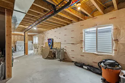 7091 N Oquirrh Ranch Pkwy, Eagle Mountain, UT 84005 - Photo 25