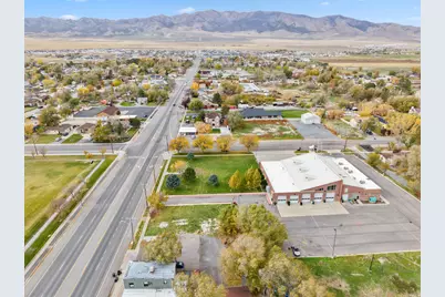 196 W Main St, Grantsville, UT 84029 - Photo 13