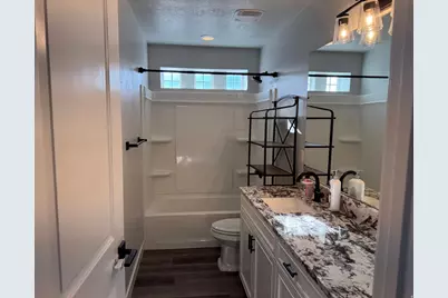 2422 S Blue Water Ln, Saratoga Springs, UT 84045 - Photo 25