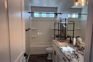 2422 S Blue Water Ln, Saratoga Springs, UT 84045 - Photo 25