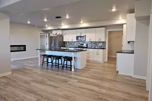 2422 S Blue Water Ln, Saratoga Springs, UT 84045 - Photo 33