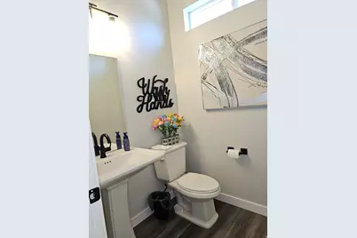 2422 S Blue Water Ln, Saratoga Springs, UT 84045 - Photo 15