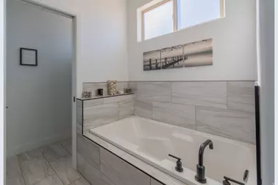 665 S Shelter Dr, Big Water, UT 84741 - Photo 21