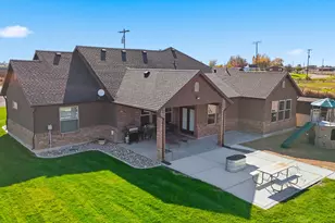 3862 W 400 S, West Weber, UT 84401 - Photo 27