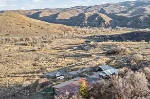 13390 Pine Canyon Rd, Huntsville, UT 84317 - Photo 9