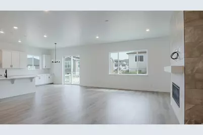 869 W Black Tail Dr S #219, Saratoga Springs, UT 84045 - Photo 13