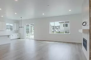 869 W Black Tail Dr S, Saratoga Springs, UT 84045 - Photo 13