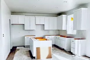 409 W Sapphire Dr, Tooele, UT 84074 - Photo 3