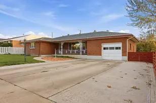 328 E 100 N, Clearfield, UT 84015 - Photo 3