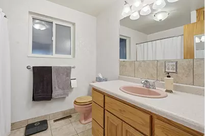 328 E 100 N, Clearfield, UT 84015 - Photo 17