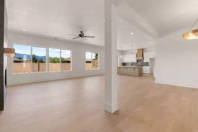 1585 E Black Brush Dr, Washington, UT 84780 - Photo 5