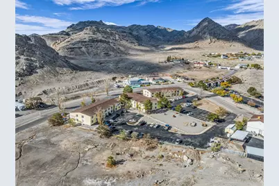 370 Aria Blvd E, Wendover, UT 84083 - Photo 29