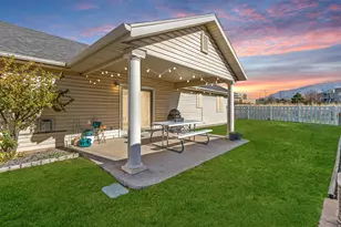 1660 E 900 S, Clearfield, UT 84015 - Photo 29