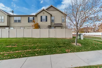 13497 S Mimosa Cir, Riverton, UT 84096 - Photo 3