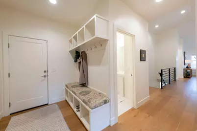 1574 E Winward Dr, Holladay, UT 84117 - Photo 19